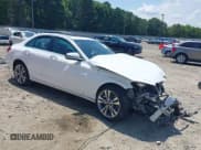 ✅ 2019 Mercedes-Benz C 300 • VIN: 55SWF8EB7KU310912 • Lot: 42605032. Wystawiony na IAAI z przebiegiem 113 105 mil. Bezpłatny archiwum sprzedaży aukcyjnych z USA i szczegółowy raport historii pojazdu na DreamBid. Zdjęcie 1.