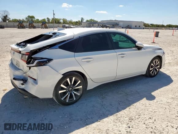 ✅ 2024 Honda Civic EX-L • VIN: 19XFL1H71RE011389 • Lot: 86540745. Listed on Copart with 42,436 mi. Free auction sales archive from the USA and detailed vehicle history report at DreamBid. Image 3.