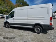 ✅ 2024 Ford Transit Cargo • VIN: 1FTBR1C85RKB34798 • Lot: 80381635. Wystawiony na Copart z przebiegiem 7 868 mil. Bezpłatny archiwum sprzedaży aukcyjnych z USA i szczegółowy raport historii pojazdu na DreamBid. Zdjęcie 2.