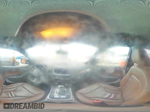 ✅ 2017 Audi Q5 Premium • VIN: WA1C2AFP3HA085983 • Лот: 91330155. Опубликован ранее на Copart с пробегом 71 920 миль. Бесплатный доступ к архиву аукционных продаж из США и подробный отчёт об истории автомобиля на DreamBid. Изображение 14.