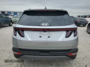 ✅ 2024 Hyundai Tucson Limited • VIN: 5NMJE3DE9RH324316 • Lot: 63935974. Wystawiony na Copart z przebiegiem 12 386 mil. Bezpłatny archiwum sprzedaży aukcyjnych z USA i szczegółowy raport historii pojazdu na DreamBid. Zdjęcie 6.