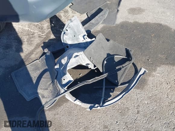 ✅ 2014 Nissan Versa SV • VIN: 3N1CN7AP7EL860350 • Lot: 43818044. Listed on IAAI with 135,995 mi. Free auction sales archive from the USA and detailed vehicle history report at DreamBid. Image 12.