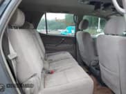 ✅ 2007 Toyota Sequoia SR5 • VIN: 5TDBT44A37S279591 • Lot: 42624958. Wystawiony na IAAI z przebiegiem 264 060 mil. Bezpłatny archiwum sprzedaży aukcyjnych z USA i szczegółowy raport historii pojazdu na DreamBid. Zdjęcie 8.