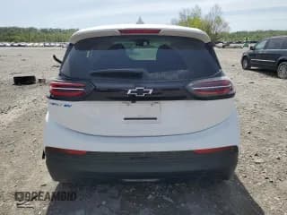 ✅ 2023 Chevrolet Bolt EV 2LT • VIN: 1G1FX6S08P4206216 • Lot: 54083125. Wystawiony na Copart z przebiegiem 10 673 mil. Bezpłatny archiwum sprzedaży aukcyjnych z USA i szczegółowy raport historii pojazdu na DreamBid. Zdjęcie 6.