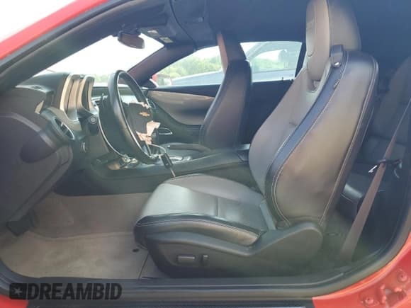 ✅ 2014 Chevrolet Camaro SS • VIN: 2G1FK3DJ2E9295181 • Lot: 60208675. Wystawiony na Copart z przebiegiem 86 114 mil. Bezpłatny archiwum sprzedaży aukcyjnych z USA i szczegółowy raport historii pojazdu na DreamBid. Zdjęcie 7.