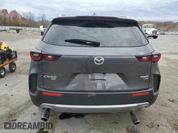 ✅ 2025 Mazda CX-50 Premium • VIN: 7MMVABDY8SN379690 • Lot: 91108085. Listed on Copart with 1,993 mi. Free auction sales archive from the USA and detailed vehicle history report at DreamBid. Image 6.