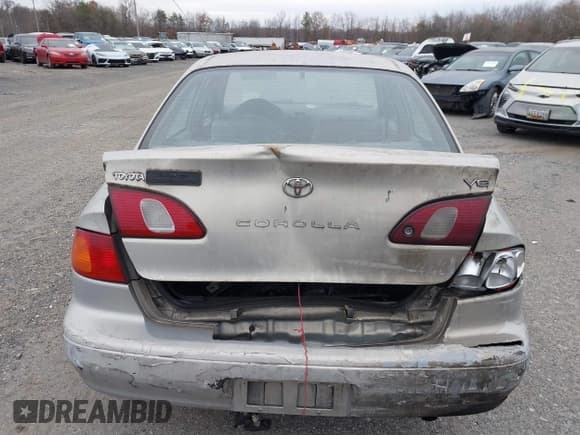 ✅ 1999 Toyota Corolla VE • VIN: 2T1BR12E1XC128924 • Lot: 43671058. Listed on IAAI with 270,679 mi. Free auction sales archive from the USA and detailed vehicle history report at DreamBid. Image 6.