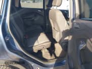 ✅ 2018 Ford Escape SE • VIN: 1FMCU9GDXJUC58577 • Lot: 43692914. Wystawiony na IAAI z przebiegiem 125 851 mil. Bezpłatny archiwum sprzedaży aukcyjnych z USA i szczegółowy raport historii pojazdu na DreamBid. Zdjęcie 8.