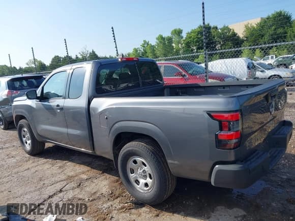 ✅ 2022 Nissan Frontier S • VIN: 1N6ED1CLXNN649236 • Lot: 42678651. Listed on IAAI with 37,087 mi. Free auction sales archive from the USA and detailed vehicle history report at DreamBid. Image 15.