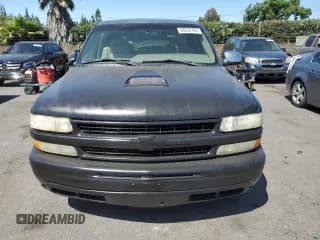 ✅ 2001 Chevrolet Silverado 1500 LS • VIN: 2GCEC19V811269077 • Лот: 58258784. Опубликован ранее на Copart с пробегом 351 155 миль. Бесплатный доступ к архиву аукционных продаж из США и подробный отчёт об истории автомобиля на DreamBid. Изображение 5.