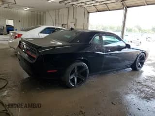 ✅ 2019 Dodge Challenger R/T Scat Pack • VIN: 2C3CDZFJ7KH593042 • Lot: 71812095. Wystawiony na Copart z przebiegiem 43 213 mil. Bezpłatny archiwum sprzedaży aukcyjnych z USA i szczegółowy raport historii pojazdu na DreamBid. Zdjęcie 3.