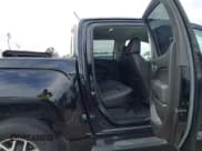 ✅ 2019 GMC Canyon 4WD All Terrain • VIN: 1GTG6FEN0K1155732 • Lot: 43740862. Listed on IAAI with 29,098 mi. Free auction sales archive from the USA and detailed vehicle history report at DreamBid. Image 8.