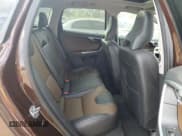 ✅ 2017 Volvo XC60 Dynamic • VIN: YV440MRR6H2157698 • Лот: 81857065. Опубликован ранее на Copart с пробегом 156 313 миль. Бесплатный доступ к архиву аукционных продаж из США и подробный отчёт об истории автомобиля на DreamBid. Изображение 11.