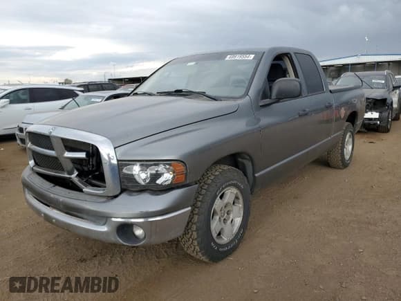✅ 2005 Dodge 1500 SLT • VIN: 1D7HA18N85J565447 • Лот: 69919554. Опубликован ранее на Copart с пробегом 223 978 миль. Бесплатный доступ к архиву аукционных продаж из США и подробный отчёт об истории автомобиля на DreamBid. Изображение 1.