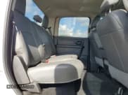 ✅ 2019 Ram 1500 Tradesman • VIN: 1C6RR6KM6KS720708 • Lot: 66875765. Wystawiony na Copart z przebiegiem 71 035 mil. Bezpłatny archiwum sprzedaży aukcyjnych z USA i szczegółowy raport historii pojazdu na DreamBid. Zdjęcie 10.