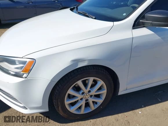 ✅ 2015 Volkswagen Jetta SE • VIN: 3VWD17AJXFM343593 • Лот: 43668505. Опубликован ранее на IAAI с пробегом 122 973 миль. Бесплатный доступ к архиву аукционных продаж из США и подробный отчёт об истории автомобиля на DreamBid. Изображение 6.