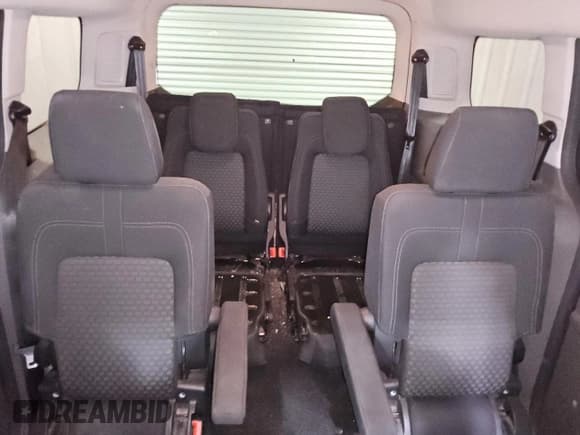 ✅ 2022 Ford Transit Connect XLT • VIN: NM0GE9F2XN1510366 • Lot: 82783464. Listed on Copart with 118,241 mi. Free auction sales archive from the USA and detailed vehicle history report at DreamBid. Image 10.
