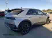 2023 Hyundai Ioniq 5 SEL с VIN KM8KNDAF7PU166437, выставлен на аукционе Copart как лот 77498133 с пробегом 10 517 миль миль и . История ставок и продаж доступна на DreamBid. Изображение 3.