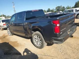 ✅ 2021 Chevrolet Silverado 1500 Custom • VIN: 1GCPWBEK5MZ295648 • Lot: 73112124. Wystawiony na Copart z przebiegiem 84 410 mil. Bezpłatny archiwum sprzedaży aukcyjnych z USA i szczegółowy raport historii pojazdu na DreamBid. Zdjęcie 2.