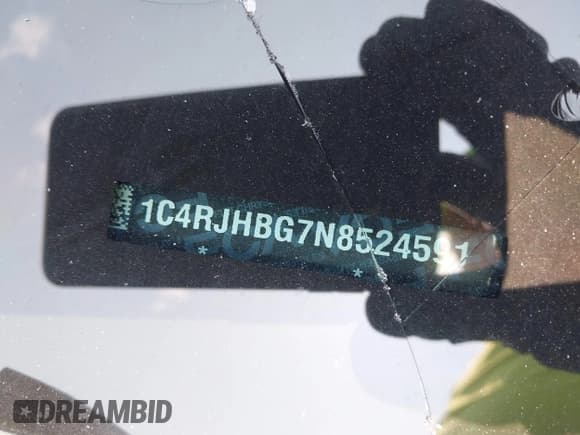 ✅ 2022 Jeep Grand Cherokee Limited • VIN: 1C4RJHBG7N8524591 • Lot: 42884222. Wystawiony na IAAI z przebiegiem Nie podano. Bezpłatny archiwum sprzedaży aukcyjnych z USA i szczegółowy raport historii pojazdu na DreamBid. Zdjęcie 9.