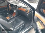 ✅ 2002 Lexus LS 430 • VIN: JTHBN30F020060507 • Lot: 43789482. Listed on IAAI with 180,000 mi. Free auction sales archive from the USA and detailed vehicle history report at DreamBid. Image 5.