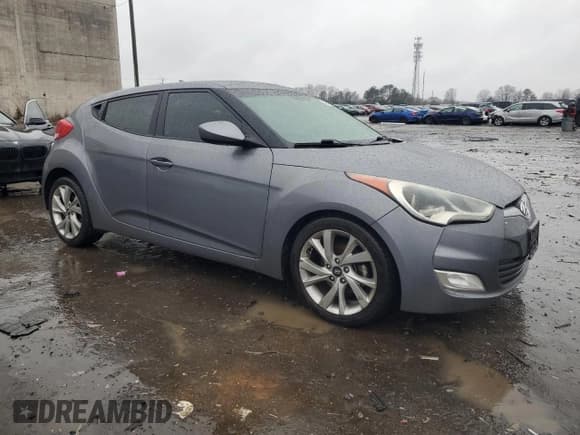 ✅ 2017 Hyundai Veloster Value Edition • VIN: KMHTC6AD9HU305814 • Lot: 43051245. Wystawiony na Copart z przebiegiem 91 974 mil. Bezpłatny archiwum sprzedaży aukcyjnych z USA i szczegółowy raport historii pojazdu na DreamBid. Zdjęcie 4.