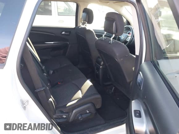 ✅ 2014 Dodge Journey SXT • VIN: 3C4PDCBB5ET235684 • Lot: 43635271. Wystawiony na IAAI z przebiegiem 163 458 mil. Bezpłatny archiwum sprzedaży aukcyjnych z USA i szczegółowy raport historii pojazdu na DreamBid. Zdjęcie 8.