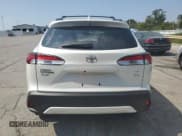 ✅ 2022 Toyota Corolla Cross LE • VIN: 7MUBAABG3NV042839 • Lot: 90418745. Listed on Copart with 10,386 mi. Free auction sales archive from the USA and detailed vehicle history report at DreamBid. Image 6.