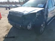 ✅ 2010 GMC Acadia SLT1 • VIN: 1GKLRMED9AJ177085 • Lot: 43683604. Listed on IAAI with 146,558 mi. Free auction sales archive from the USA and detailed vehicle history report at DreamBid. Image 6.