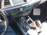 ✅ 2015 Hyundai Genesis 3.8L • VIN: KMHGN4JEXFU017225 • Lot: 43523247. Wystawiony na IAAI z przebiegiem 87 630 mil. Bezpłatny archiwum sprzedaży aukcyjnych z USA i szczegółowy raport historii pojazdu na DreamBid. Zdjęcie 11.