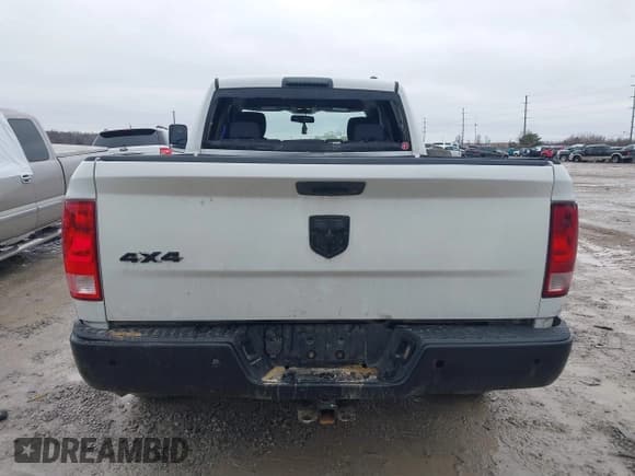 ✅ 2010 Dodge 1500 SLT • VIN: 1D7RV1GT7AS137785 • Lot: 41519997. Wystawiony na IAAI z przebiegiem 204 854 mil. Bezpłatny archiwum sprzedaży aukcyjnych z USA i szczegółowy raport historii pojazdu na DreamBid. Zdjęcie 17.