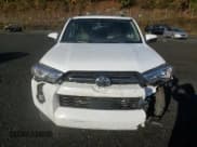 ✅ 2023 Toyota 4Runner SR5 Premium • VIN: JTENU5JR5P6120092 • Лот: 89734985. Опубликован ранее на Copart с пробегом 69 791 миль. Бесплатный доступ к архиву аукционных продаж из США и подробный отчёт об истории автомобиля на DreamBid. Изображение 5.