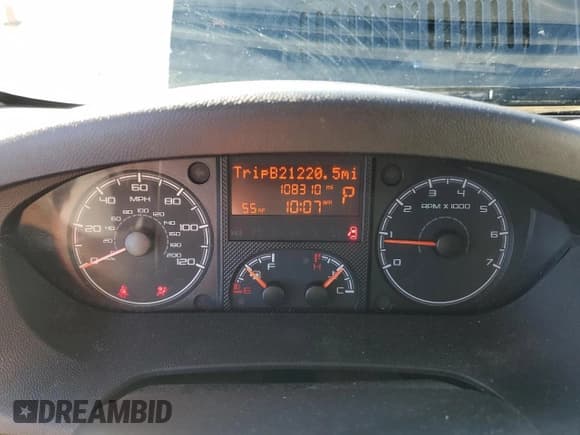 ✅ 2021 Ram ProMaster Cargo • VIN: 3C6LRVDG9ME585883 • Lot: 84910595. Listed on Copart with 108,310 mi. Free auction sales archive from the USA and detailed vehicle history report at DreamBid. Image 9.