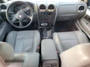 ✅ 2006 GMC Envoy SLT • VIN: 1GKDS13S762176222 • Лот: 49713745. Опубликован ранее на Copart с пробегом 175 537 миль. Бесплатный доступ к архиву аукционных продаж из США и подробный отчёт об истории автомобиля на DreamBid. Изображение 8.