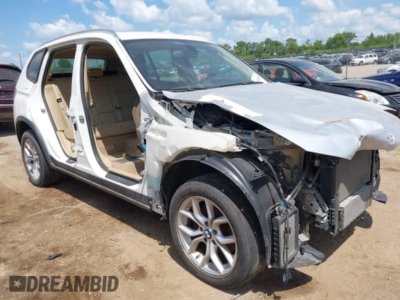 ✅ 2011 BMW X3 35i • VIN: 5UXWX7C54BL733402 • Лот: 42665580. Опубликован ранее на IAAI с пробегом Не указан. Бесплатный доступ к архиву аукционных продаж из США и подробный отчёт об истории автомобиля на DreamBid. Изображение 6.