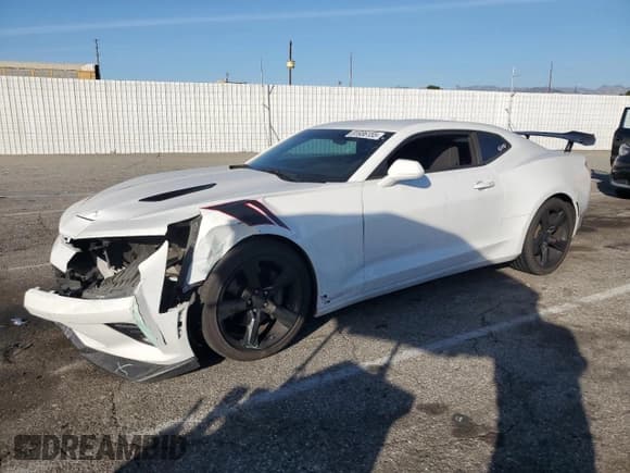 ✅ 2018 Chevrolet Camaro 1SS • VIN: 1G1FF1R7XJ0180578 • Lot: 91936155. Listed on Copart with 105,381 mi. Free auction sales archive from the USA and detailed vehicle history report at DreamBid. Image 1.