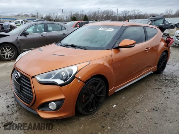 ✅ 2015 Hyundai Veloster Turbo • VIN: KMHTC6AE4FU228789 • Lot: 85890024. Wystawiony na Copart z przebiegiem 116 284 mil. Bezpłatny archiwum sprzedaży aukcyjnych z USA i szczegółowy raport historii pojazdu na DreamBid. Zdjęcie 1.