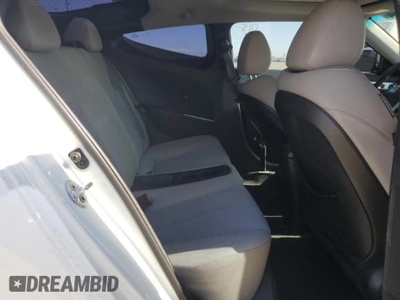 ✅ 2013 Hyundai Veloster w/Gray Int • VIN: KMHTC6ADXDU094486 • Lot: 78272784. Wystawiony na Copart z przebiegiem 90 363 mil. Bezpłatny archiwum sprzedaży aukcyjnych z USA i szczegółowy raport historii pojazdu na DreamBid. Zdjęcie 10.