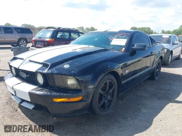 ✅ 2009 Ford Mustang GT • VIN: 1ZVHT82H495146300 • Лот: 42603951. Опубликован ранее на IAAI с пробегом 185 265 миль. Бесплатный доступ к архиву аукционных продаж из США и подробный отчёт об истории автомобиля на DreamBid. Изображение 17.