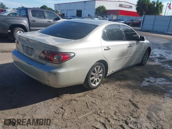 ✅ 2002 Lexus ES 300 • VIN: JTHBF30G320012537 • Лот: 43295025. Опубликован ранее на IAAI с пробегом 152 819 миль. Бесплатный доступ к архиву аукционных продаж из США и подробный отчёт об истории автомобиля на DreamBid. Изображение 4.