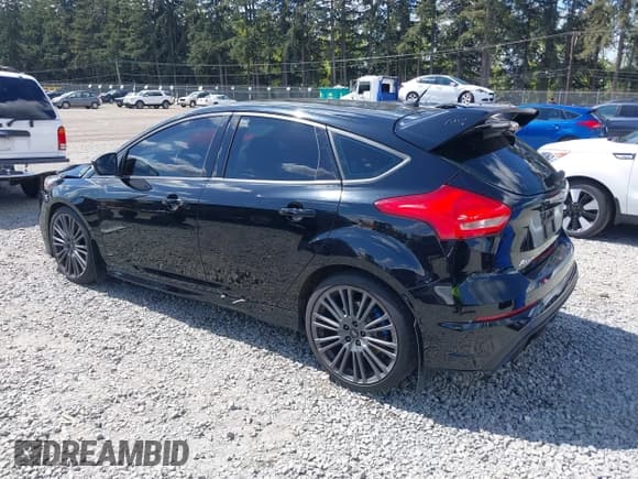 ✅ 2016 Ford Focus RS • VIN: WF0DP3TH4G4115541 • Lot: 42087861. Listed on IAAI with 82,662 mi. Free auction sales archive from the USA and detailed vehicle history report at DreamBid. Image 3.