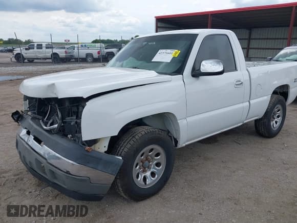 ✅ 2000 Chevrolet Silverado 1500 LS • VIN: 1GCEK14T4YZ263223 • Лот: 42371601. Опубликован ранее на IAAI с пробегом 271 379 миль. Бесплатный доступ к архиву аукционных продаж из США и подробный отчёт об истории автомобиля на DreamBid. Изображение 18.