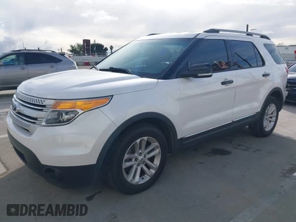 ✅ 2013 Ford Explorer XLT • VIN: 1FM5K7D80DGC26380 • Lot: 43731891. Wystawiony na IAAI z przebiegiem 121 341 mil. Bezpłatny archiwum sprzedaży aukcyjnych z USA i szczegółowy raport historii pojazdu na DreamBid. Zdjęcie 17.