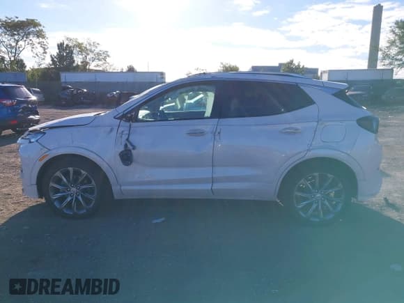 ✅ 2024 Buick Encore GX Avenir • VIN: KL4AMFSL7RB004092 • Лот: 43421026. Опубликован ранее на IAAI с пробегом 11 256 миль. Бесплатный доступ к архиву аукционных продаж из США и подробный отчёт об истории автомобиля на DreamBid. Изображение 14.