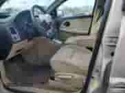 ✅ 2009 Chevrolet Equinox LS • VIN: 2CNDL13F696232441 • Лот: 81155354. Опубликован ранее на Copart с пробегом 99 198 миль. Бесплатный доступ к архиву аукционных продаж из США и подробный отчёт об истории автомобиля на DreamBid. Изображение 7.