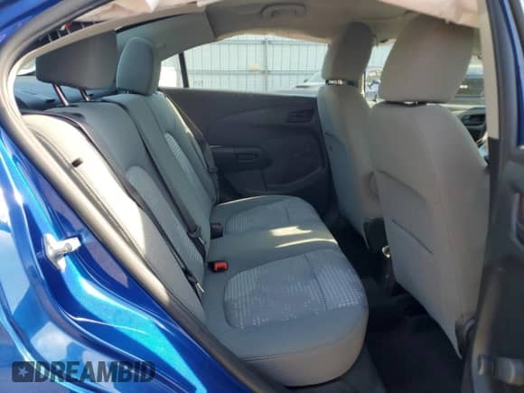 2020 Chevrolet Sonic LS с VIN 1G1JB5SB4L4100988, выставлен на аукционе Copart как лот 61263795 с пробегом 56 702 миль миль и На запчасти • Non repairable. История ставок и продаж доступна на DreamBid. Изображение 10.