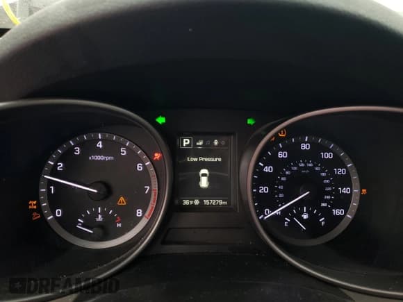 ✅ 2018 Hyundai Santa Fe 2.4L • VIN: 5NMZTDLB3JH093665 • Лот: 80391823. Опубликован ранее на Copart с пробегом 157 279 миль. Бесплатный доступ к архиву аукционных продаж из США и подробный отчёт об истории автомобиля на DreamBid. Изображение 9.