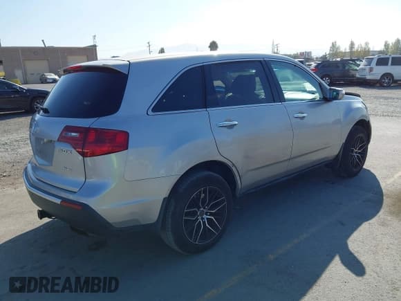 ✅ 2013 Acura MDX • VIN: 2HNYD2H21DH516369 • Lot: 43065355. Wystawiony na IAAI z przebiegiem 200 560 mil. Bezpłatny archiwum sprzedaży aukcyjnych z USA i szczegółowy raport historii pojazdu na DreamBid. Zdjęcie 4.