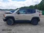 ✅ 2017 Jeep Renegade Trailhawk • VIN: ZACCJBCB5HPF70617 • Lot: 42516113. Listed on IAAI with 66,187 mi. Free auction sales archive from the USA and detailed vehicle history report at DreamBid. Image 15.