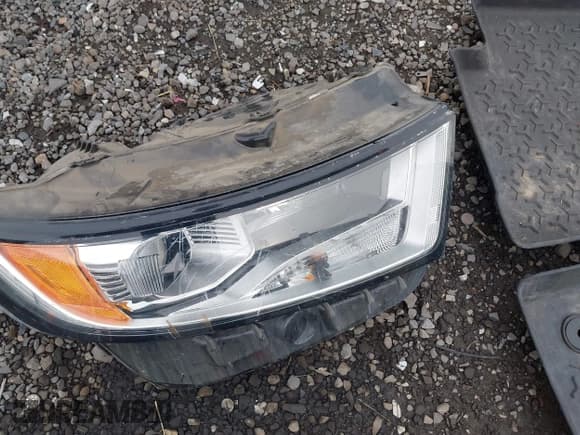 ✅ 2024 Ford Bronco Sport Big Bend • VIN: 3FMCR9B67RRF17460 • Lot: 43551999. Wystawiony na IAAI z przebiegiem 9 334 mil. Bezpłatny archiwum sprzedaży aukcyjnych z USA i szczegółowy raport historii pojazdu na DreamBid. Zdjęcie 12.